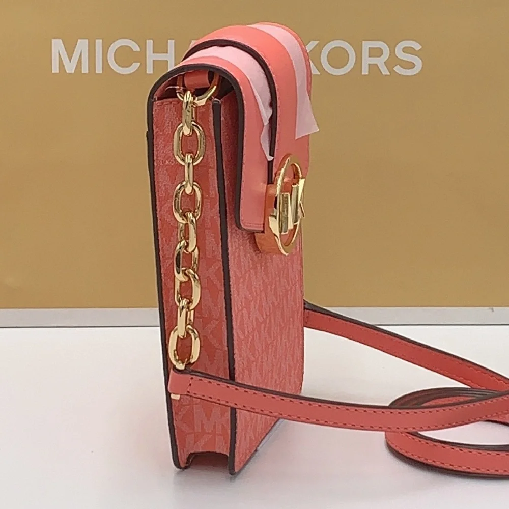 Michael Kors Carmen Small Logo Smartphone Crossbody Grapefruit signature color